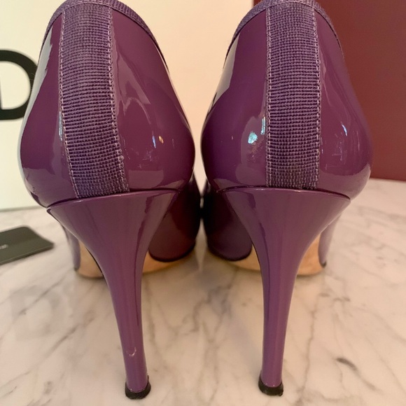 🎉HP🎉 D&G Patent Peep Toe Pumps - Picture 6 of 8